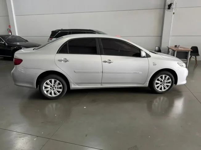 TOYOTA Corolla 1.8 16V 4P XLI FLEX AUTOM�TICO