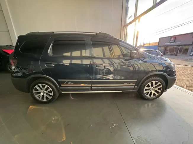 CHEVROLET Spin 1.8 4P FLEX ACTIV5 AUTOM�TICO