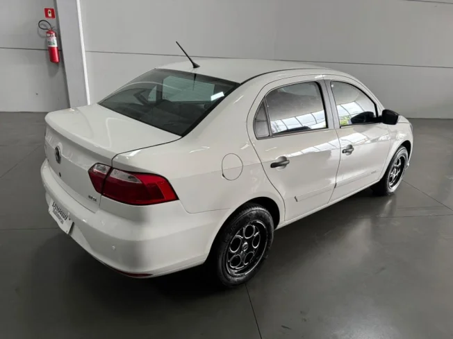VOLKSWAGEN Voyage 1.6 4P FLEX MSI AUTOM�TICO