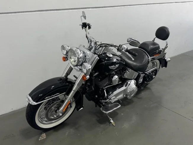 HARLEY DAVIDSON Softail DeLuxe 1600