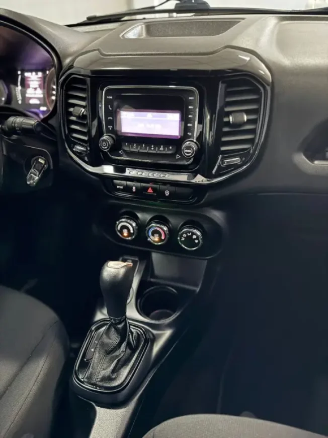 FIAT Toro 2.4 16V 4P FREEDOM MULTIAIR FLEX AUTOMTICO