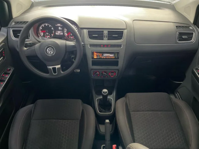 VOLKSWAGEN Crossfox 1.6 4P FLEX