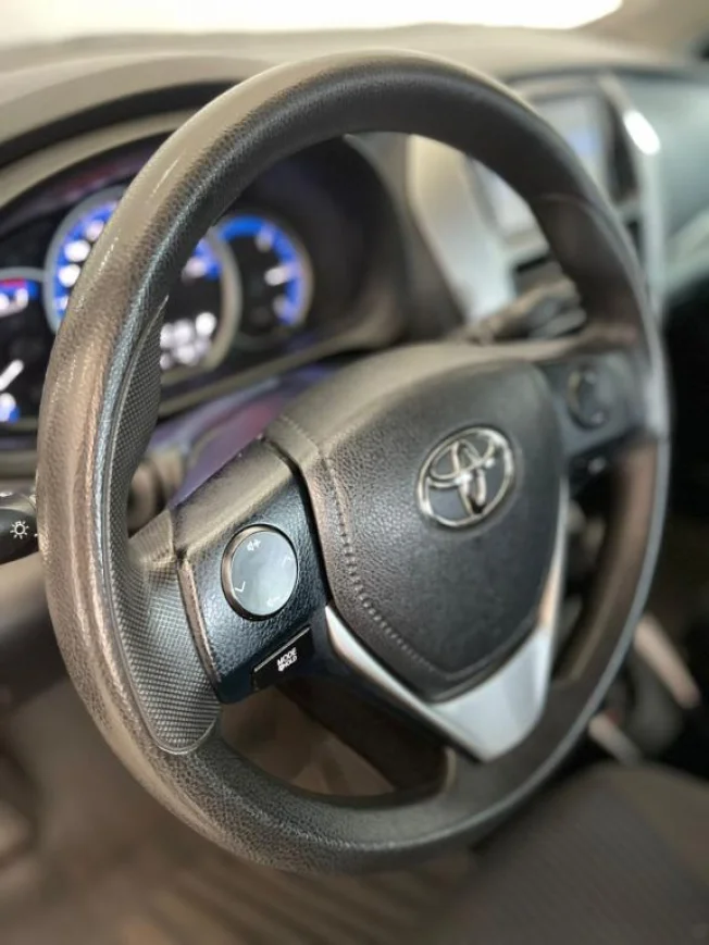 TOYOTA Yaris Sedan 1.5 16V 4P FLEX XL PLUS TECH MULTIDRIVE AUTOMTICO CVT