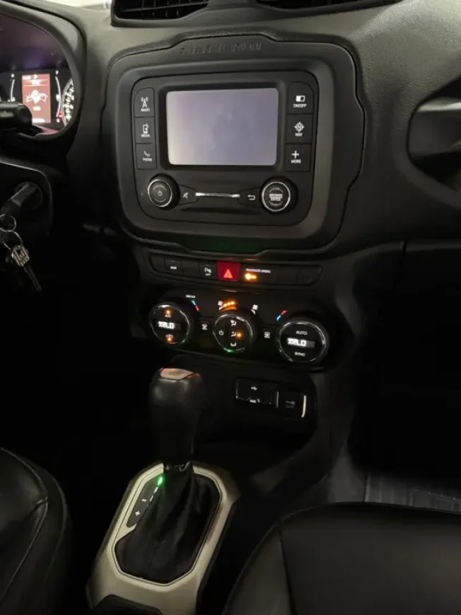 JEEP Renegade 1.8 16V 4P FLEX LONGITUDE AUTOM�TICO