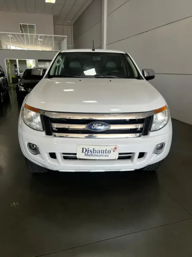 FORD Ranger 3.2 20V XLT 4X4 CABINE DUPLA TURBO DIESEL AUTOM�TICO