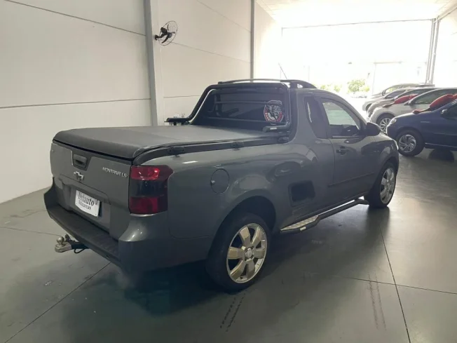 CHEVROLET Montana 1.4 FLEX LS