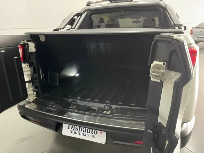 FIAT Toro 1.8 16V 4P FLEX FREEDOM AUTOMTICO