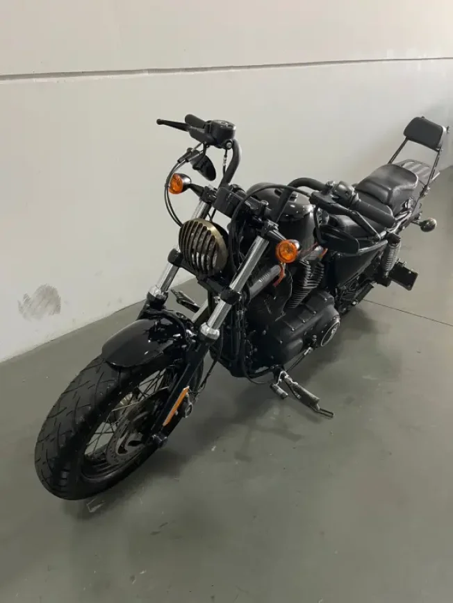 HARLEY DAVIDSON Sportster XL 1200 FORTY EIGHT