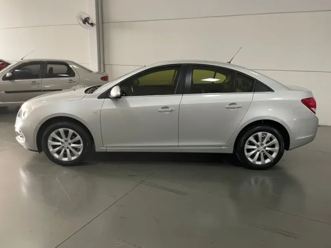 CHEVROLET Cruze Sedan 1.8 16V 4P LT ECOTEC FLEX AUTOMTICO