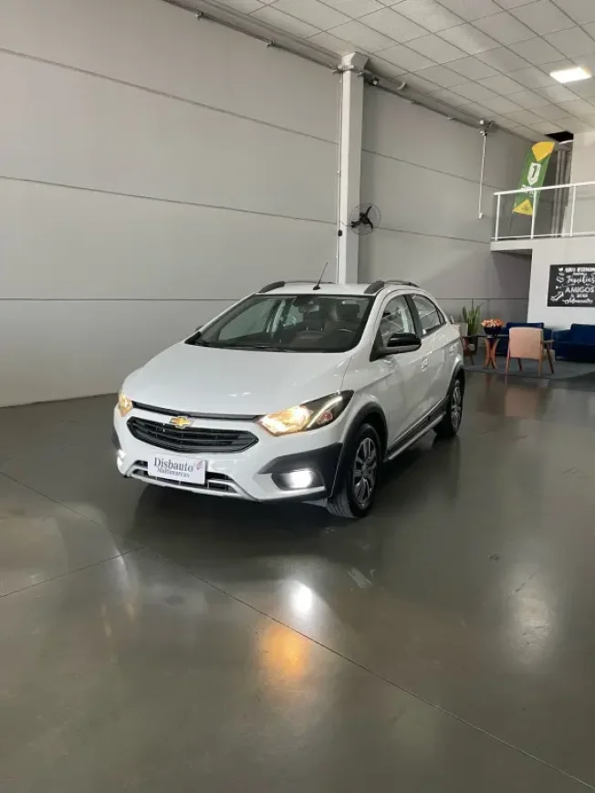 CHEVROLET Onix Hatch 1.4 4P FLEX ACTIV AUTOMTICO