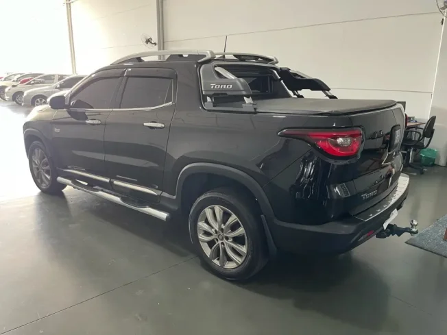FIAT Toro 2.0 16V 4P 4WD RANCH TURBO DIESEL AUTOMTICO