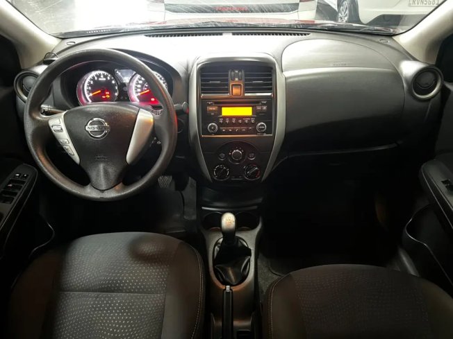 NISSAN Versa Sedan 1.6 16V 4P FLEX SV