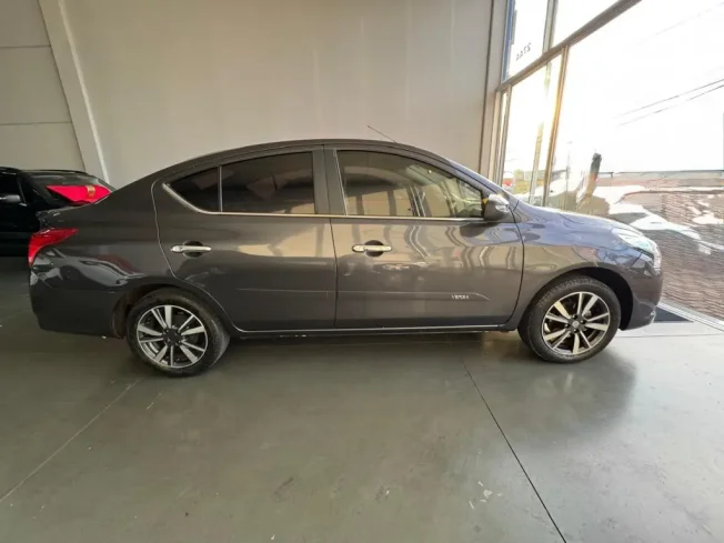 NISSAN Versa Sedan 1.6 16V 4P SL FLEX XTRONIC AUTOM�TICO CVT