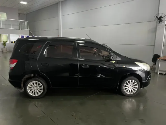 CHEVROLET Spin 1.8 4P FLEX LT