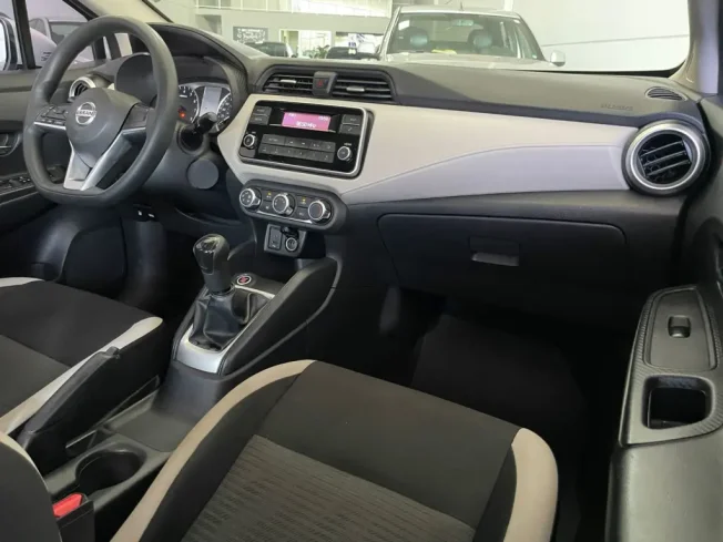 NISSAN Versa Sedan 1.6 16V 4P FLEX SENSE
