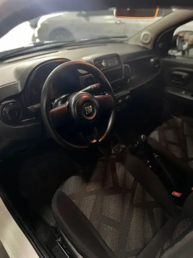FIAT Mobi 1.0 4P FLEX DRIVE FIRE FLY
