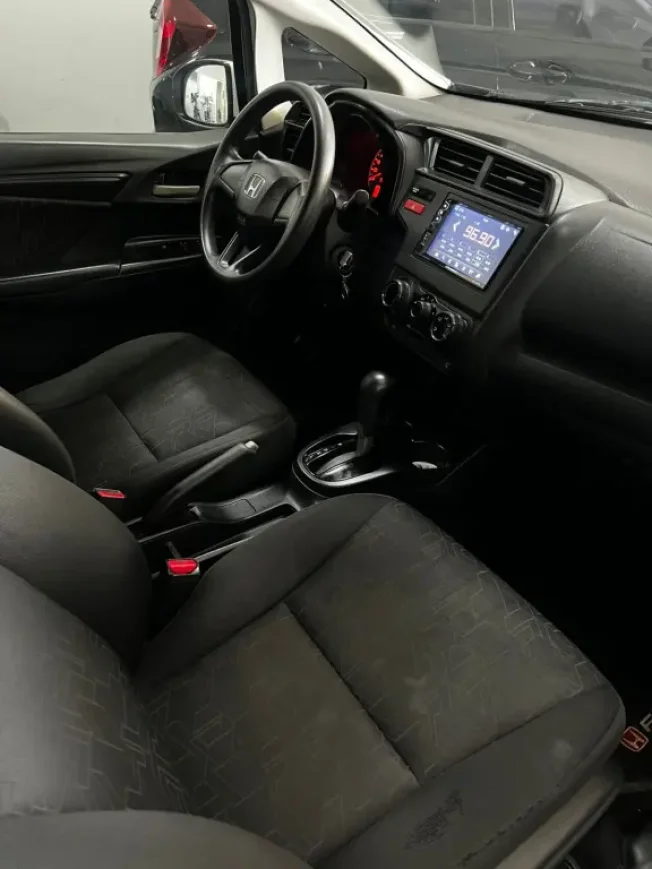 HONDA Fit 1.5 16V 4P LX FLEX AUTOM�TICO