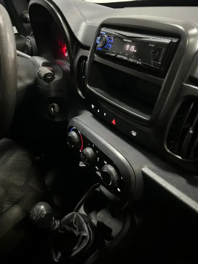 FIAT Mobi 1.0 4P FLEX DRIVE FIRE FLY