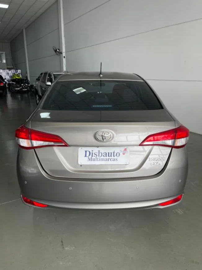 TOYOTA Yaris Sedan 1.5 16V 4P FLEX XL PLUS TECH MULTIDRIVE AUTOMTICO CVT