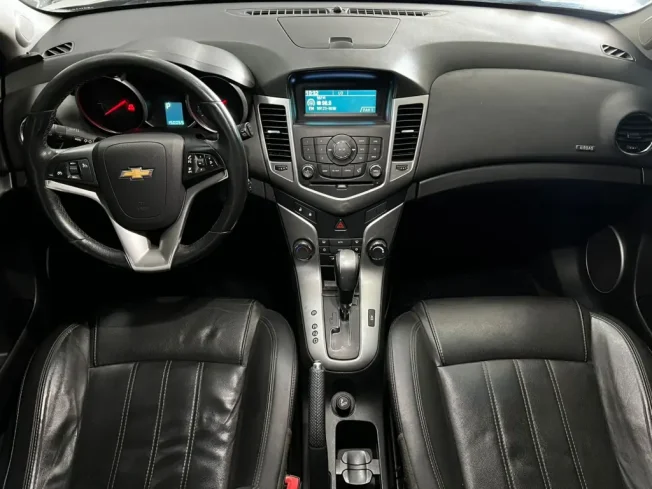 CHEVROLET Cruze Hatch 1.8 16V 4P LT SPORT6 FLEX AUTOM�TICO