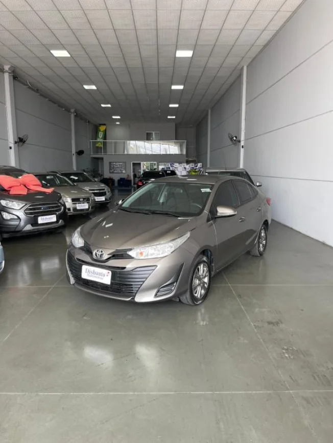 TOYOTA Yaris Sedan 1.5 16V 4P FLEX XL PLUS TECH MULTIDRIVE AUTOMTICO CVT