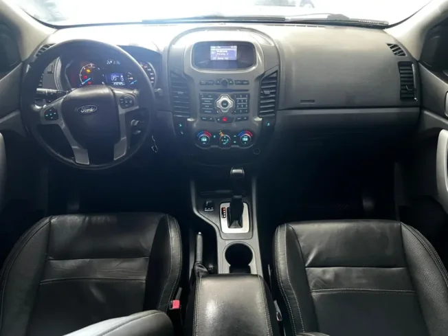 FORD Ranger 3.2 20V XLT 4X4 CABINE DUPLA TURBO DIESEL AUTOM�TICO