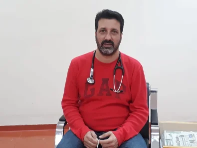 JC destaca depoimento de mdico do HEB sobre 18 meses na linha de frente da Covid-19