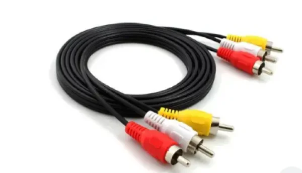 Cabo P/ �udio e V�deo Stereo 3 RCA + 3 RCA Macho 1,5 mts