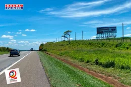 SP 340 - Rod. Governador Ademar de Barros - Km 124+500m