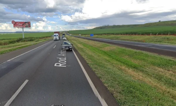 SP 330 - Rod. Anhanguera - Km 284+900m