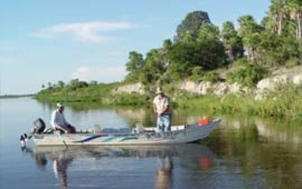 Rio Paraguai - Pescaria e passeio nota 10 Chalana