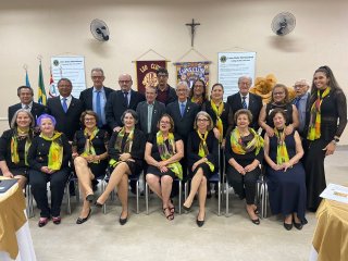 Festiva de Transmiss�o e Posse da Diretoria e Posse de Novos Associados, do LIONS Clube de Pen�polis