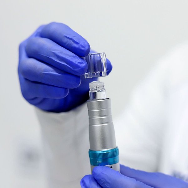 Smart Infusion Pen - Caneta de Microagulhamento de Infus�o El�trica