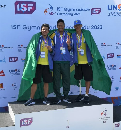 Nata��o da ABDA conquista medalhas para o Brasil na Gymansiade 2022