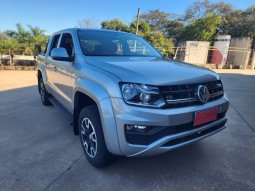 VOLKSWAGEN Amarok 3.0 V6 CABINE DUPLA COMFORT 4X4 TURBO INTERCOOLER AUTOM�TICO