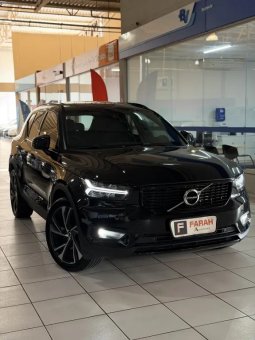 VOLVO XC40 1.5 16V 4P T5 RECHARGE H�BRIDO R-DESIGN GEARTRONIC AUTOM�TICO