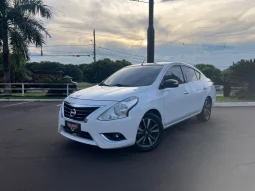 NISSAN Versa Sedan 1.6 16V 4P UNIQUE FLEX XTRONIC AUTOM�TICO CVT