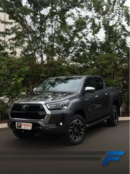 TOYOTA Hilux Caminhonete 2.8 16V SRX 4X4 DIESEL CABINE DUPLA AUTOM�TICO