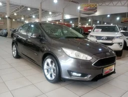 FORD Focus Hatch 2.0 16V 4P FLEX SE AUTOM�TICO