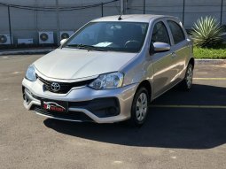 TOYOTA Etios Hatch 1.3 16V 4P FLEX X AUTOM�TICO