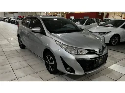 TOYOTA Yaris Hatch 1.5 16V 4P FLEX XS MULTIDRIVE AUTOM�TICO CVT