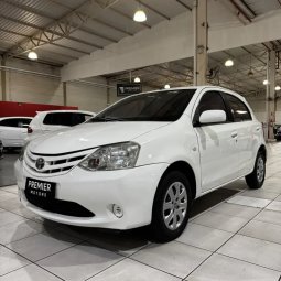 TOYOTA Etios Hatch 1.3 16V 4P FLEX XS