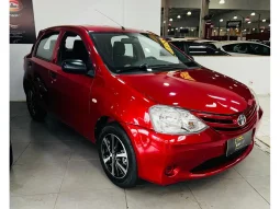 TOYOTA Etios Hatch 1.3 16V 4P FLEX X