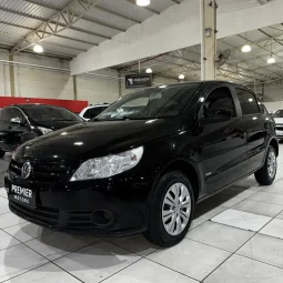 VOLKSWAGEN Gol 1.6 MI 4P