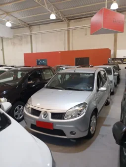 RENAULT Sandero 1.6 4P FLEX PRIVIL�GE 