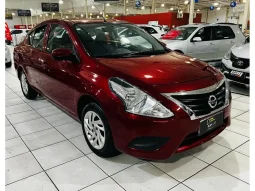 NISSAN Versa Sedan 1.0 4P FLEX S