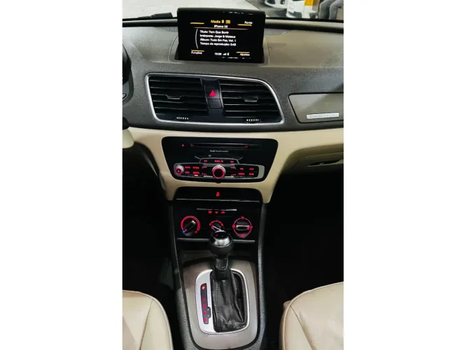 AUDI Q3 2.0 4P TFSI AMBITION QUATTRO S-TRONIC AUTOM�TICO, Foto 11