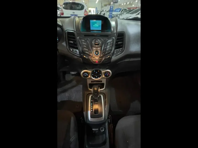 FORD Fiesta Hatch 1.6 16V 4P SE FLEX AUTOMTICO, Foto 10