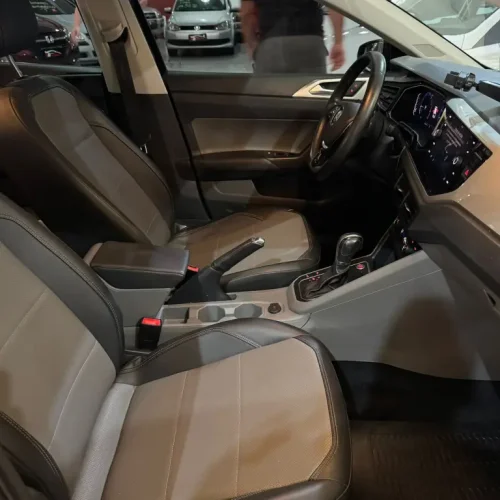 VOLKSWAGEN Polo Hatch 1.0 12V 4P 200 TSI HIGHLINE AUTOM�TICO, Foto 8