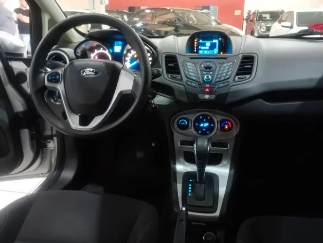 FORD Fiesta Sedan 1.6 16V 4P FLEX SE FLEX POWERSHIFT AUTOM�TICO, Foto 14